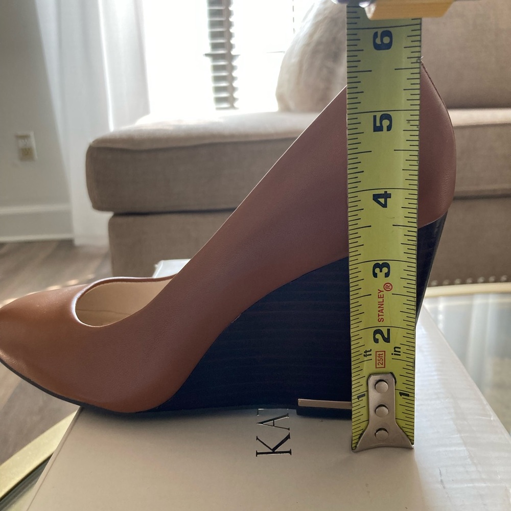 Heels. Wedges. - Picture 8 of 11